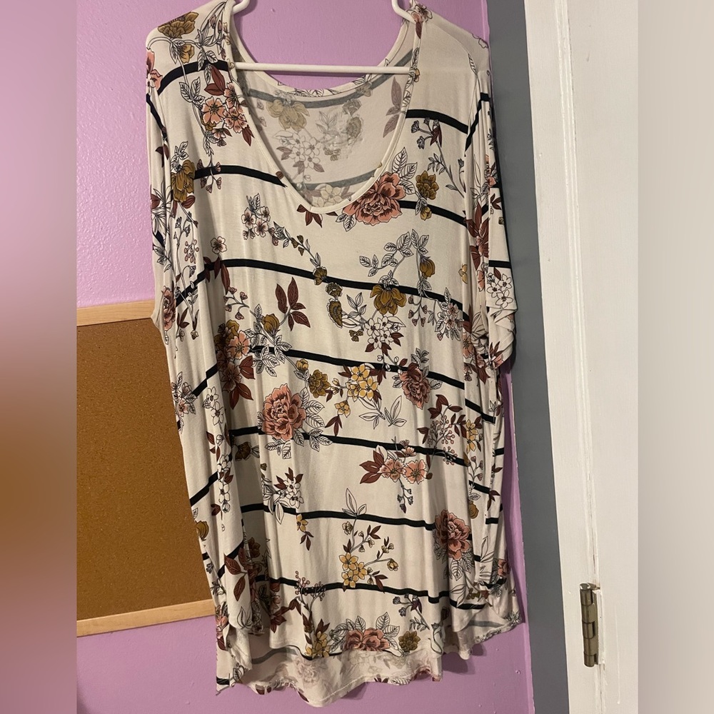 Maurices floral top